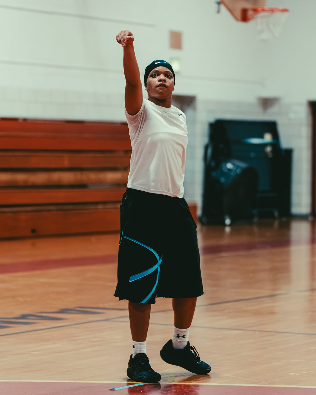 "Signature Sweatshorts" Black